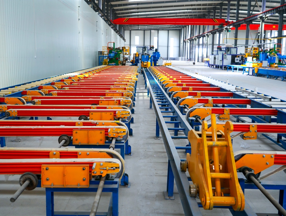 20 年积淀 + 4 万吨产能！河北夏洛特建材以硬核生产实力，铸就轻奢美式铝合金拉手标杆